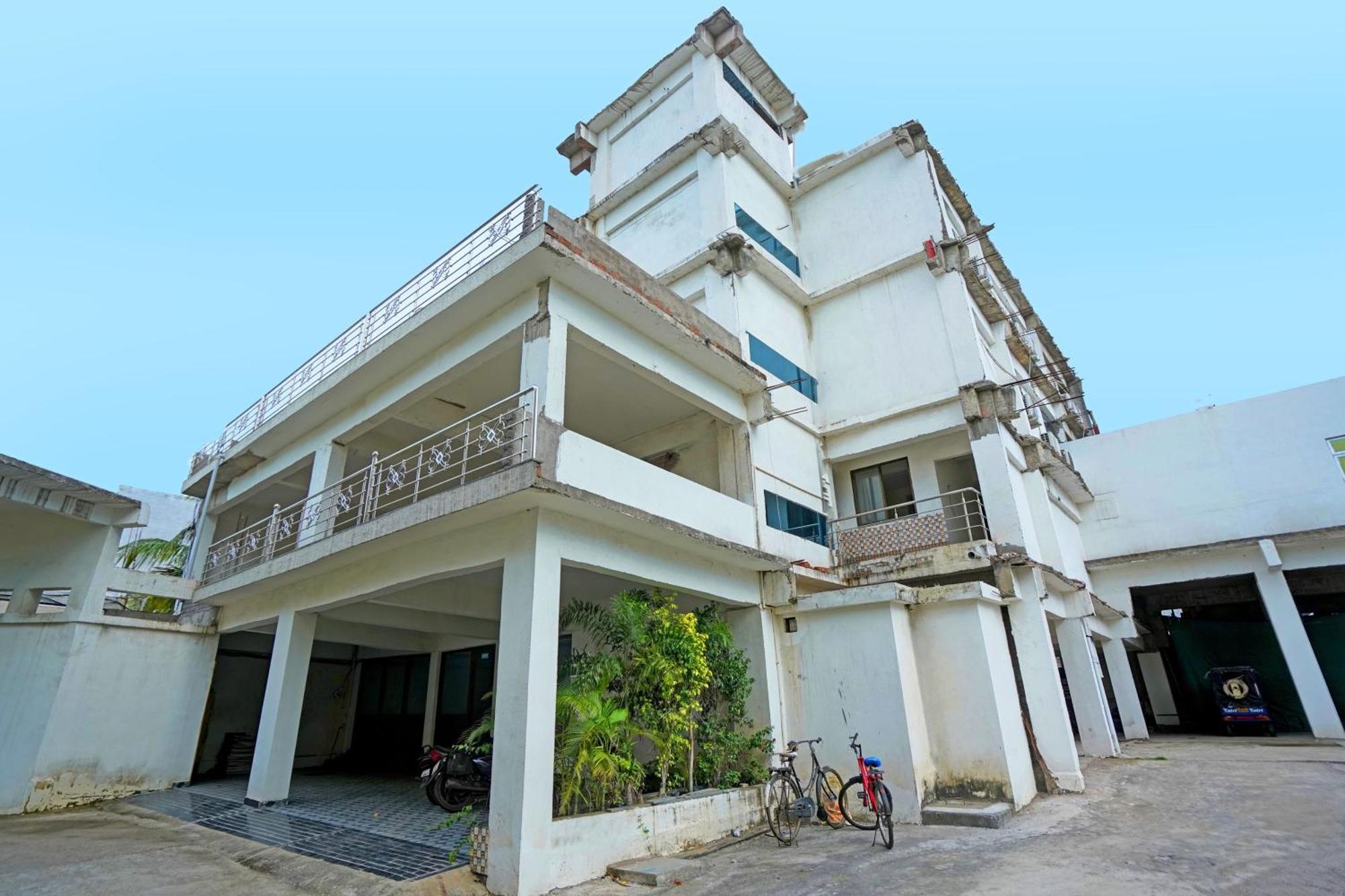 Hotel O Ss Palace Rāipur Exterior foto